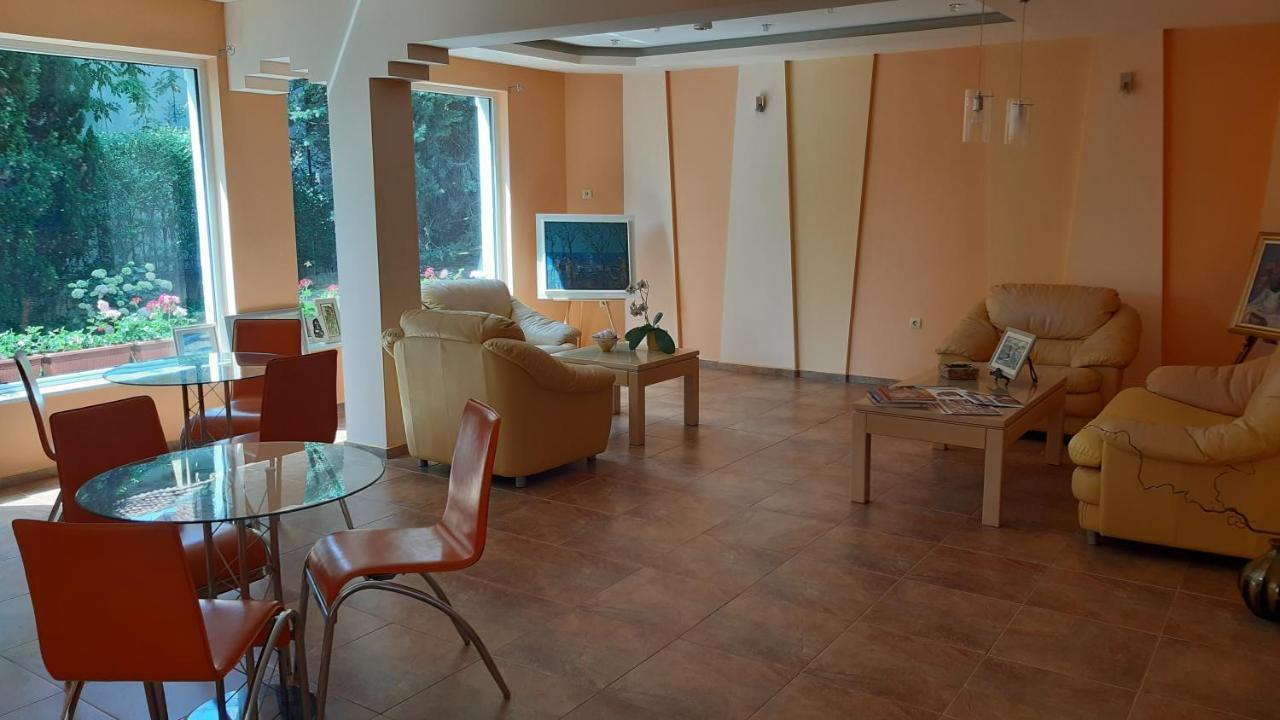 Motivi Hotel Saints Constantine and Helena Exterior photo